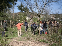  <a style='color: #fff;' href='/uploaded/photo/le-bec-hellouin-et-la-ferme-du-bec-permaculture-570569a6ae291.jpg'>(Télécharger)</a>